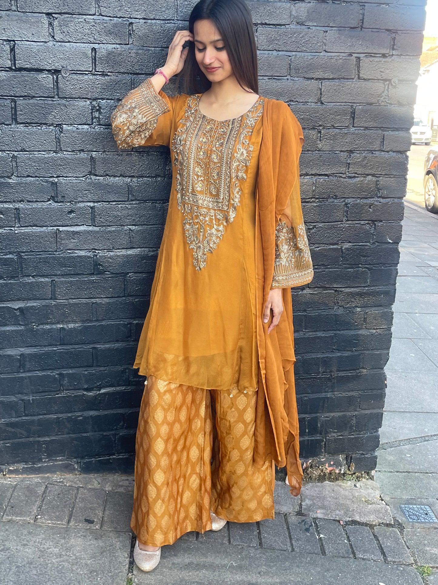 Chiffon suit